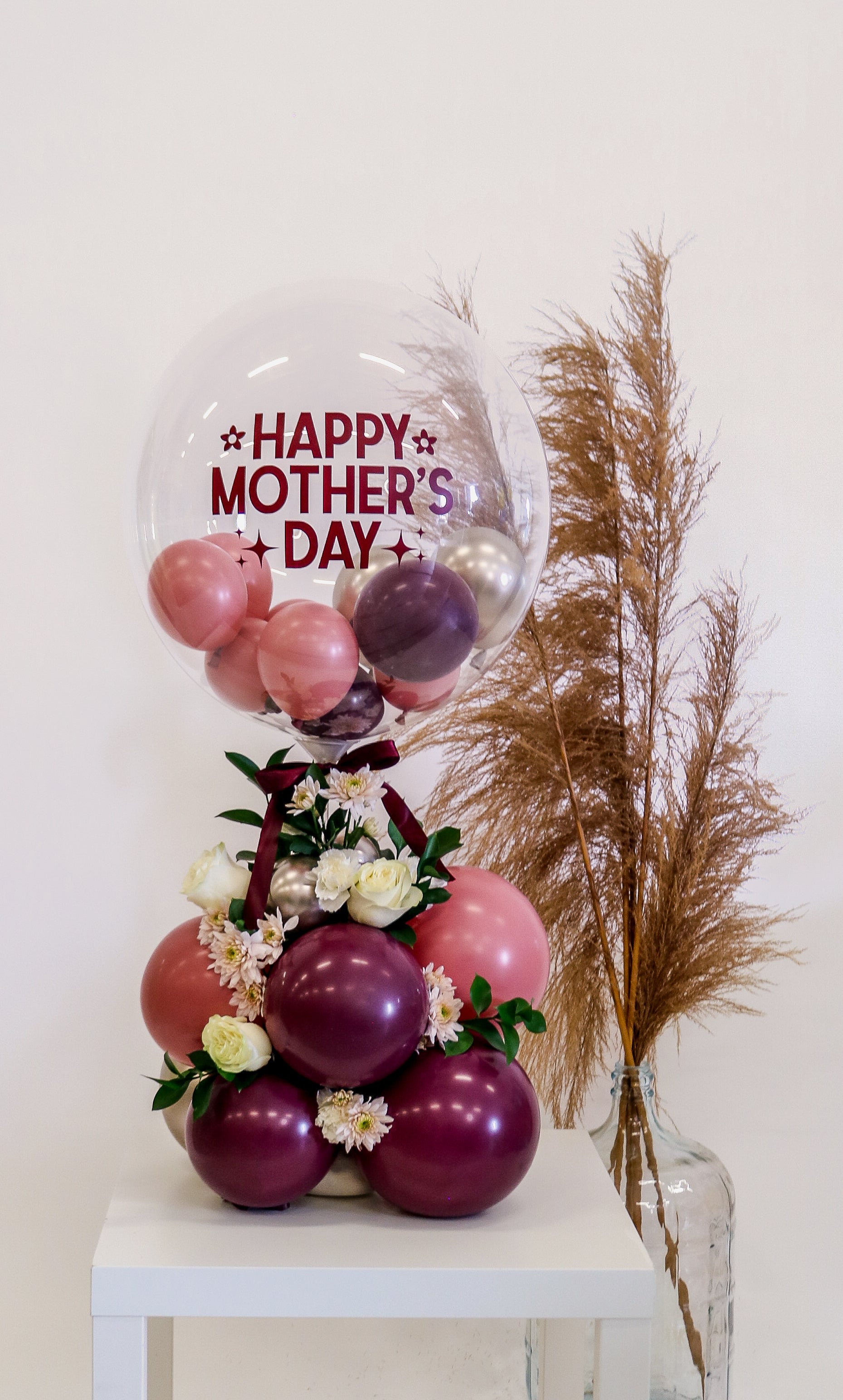 Mother's Day Balloon + Floral Bundle